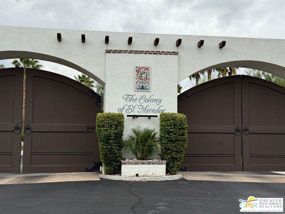 1347 Culver Place