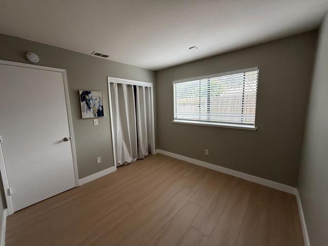 Image 31 of 38 For 1870 Azurite Way