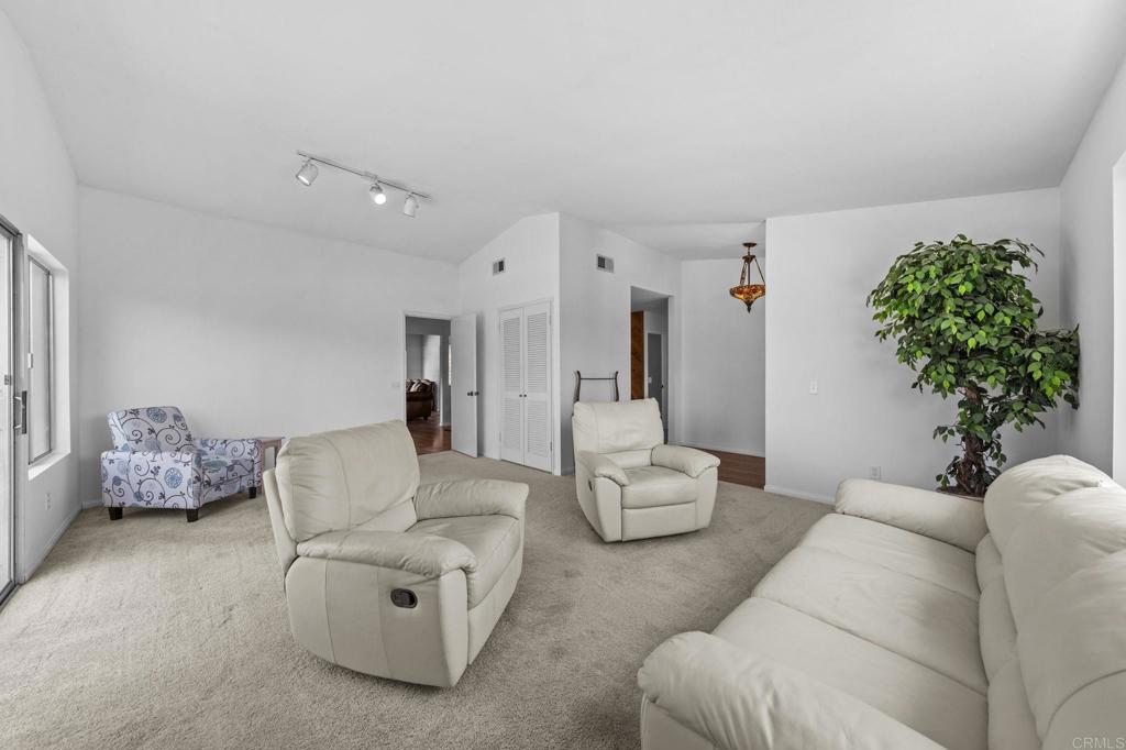 1062 Ponderosa Avenue - photo 12