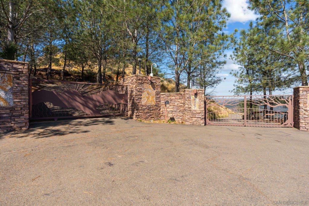 2297 Sunshine Mountain Rd - photo 12