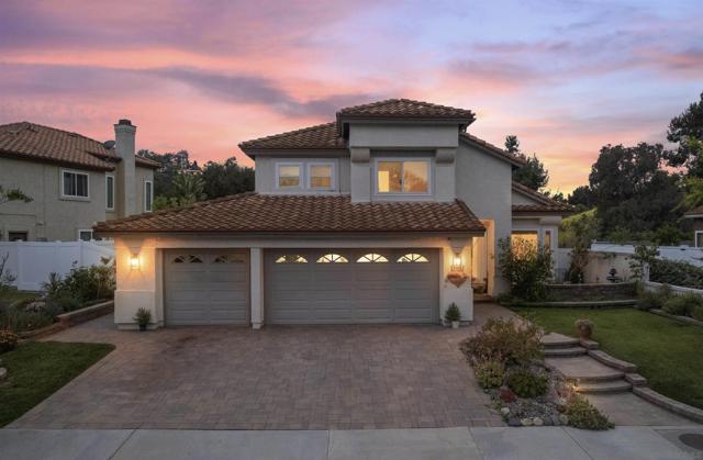 1205 Masterpiece Dr, Oceanside CA: https://media.crmls.org/mediaz/0e805f9c-3c0d-4556-9524-cfcacde1307a.jpg