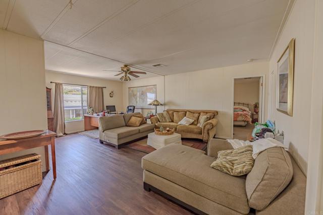 Detail Gallery Image 8 of 28 For 4650 Dulin #121,  Fallbrook,  CA 92028 - 2 Beds | 2 Baths