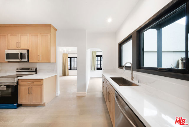 1005 Genesse, West Hollywood CA: https://media.crmls.org/mediaz/0e84d09c-e209-40a8-9e86-6bd0ae0068ad.jpg