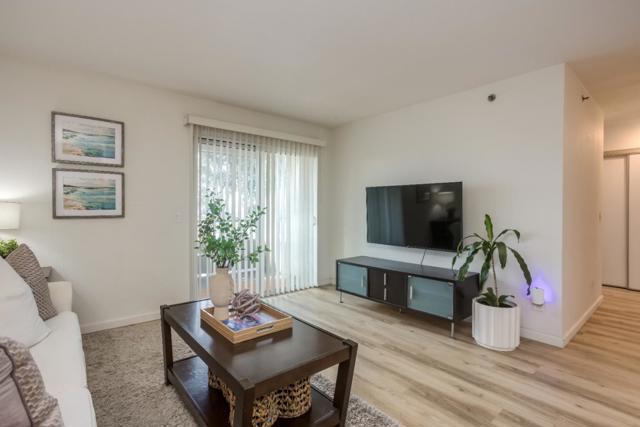 680 Dartmore Lane, Hayward CA: https://media.crmls.org/mediaz/0e86210b-57be-402e-b2c8-e0f36f777a92.jpg