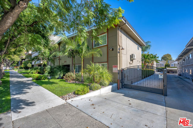 Image 2 of 12 For 276 Sierra Madre Boulevard