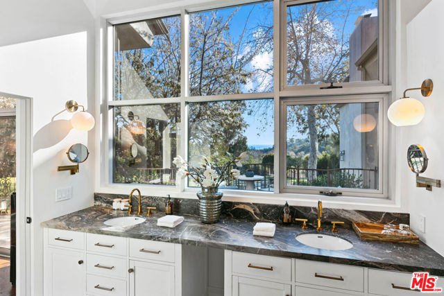 6166 Ramirez Canyon Road, Malibu CA: https://media.crmls.org/mediaz/0e87b675-897c-471d-b510-ee2400ae068d.jpg
