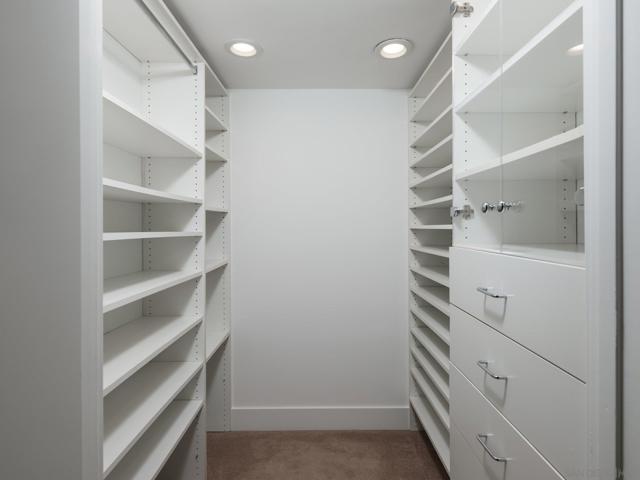 2500 Torrey Pines Rd, La Jolla CA: https://media.crmls.org/mediaz/0e87d558-accb-4ba4-8618-f218f40e351f.jpg