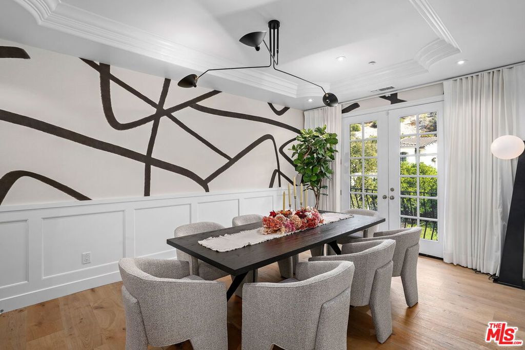 3685 Benedict Canyon LaneSherman Oaks img 9