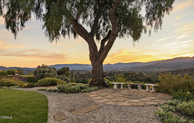 Detail Gallery Image 4 of 42 For 1417 Foothill Rd, Ojai,  CA 93023 - 4 Beds | 3 Baths