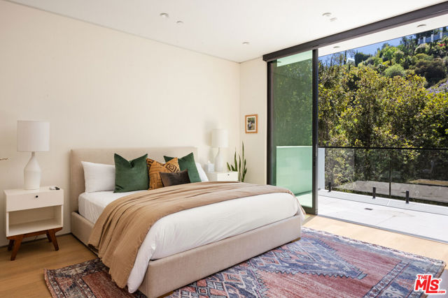 1488 Rising Glen Road, Los Angeles CA: https://media.crmls.org/mediaz/0e922971-5da1-4a98-9c93-2e4fcfcb4327.jpg