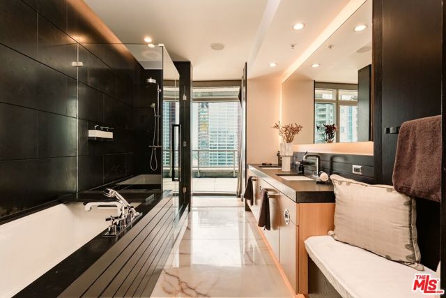 3 Bed Home for Sale in Los Angeles, California