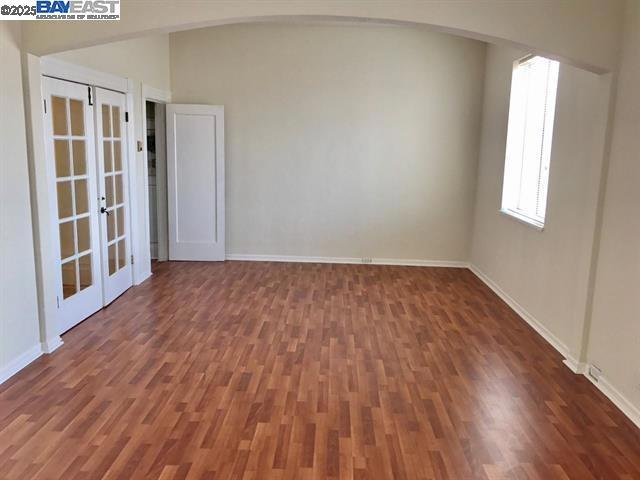 1707 Lincoln Ave, Alameda CA: https://media.crmls.org/mediaz/0e93430e-b138-451b-a6bc-d91b86fd42ae.jpg