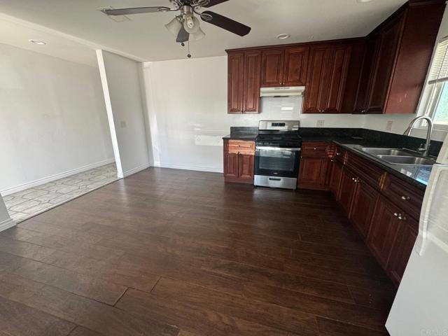Image 12 of 35 For 734 Grand Avenue
