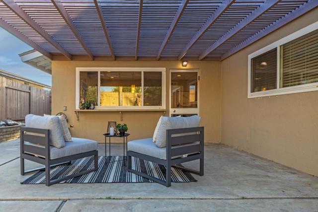 17133 Botero, San Diego CA: https://media.crmls.org/mediaz/0e9476ab-c18c-424b-be37-493aaaa1f85d.jpg