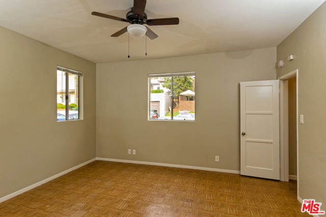 4188 Division Street, Los Angeles CA: https://media.crmls.org/mediaz/0e95e7ae-ef89-4c3b-beab-793b8fd29258.jpg