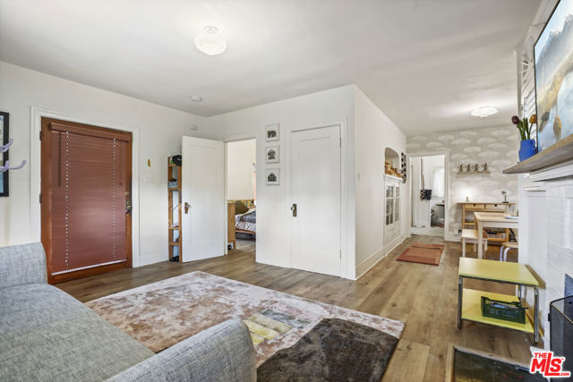 1811 Effie Street, Los Angeles CA: https://media.crmls.org/mediaz/0e96d519-c436-475e-9f95-0e72f2960b04.jpg