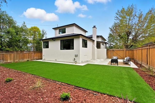 2766 Carolina Avenue, Redwood City CA: https://media.crmls.org/mediaz/0e9723e7-835f-4e64-b92b-a28dfe2b08cc.jpg