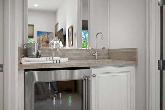 11 Alicante Circle, Rancho Mirage CA: https://media.crmls.org/mediaz/0e976066-73bb-4603-aea7-80ea82b9e81d.jpg