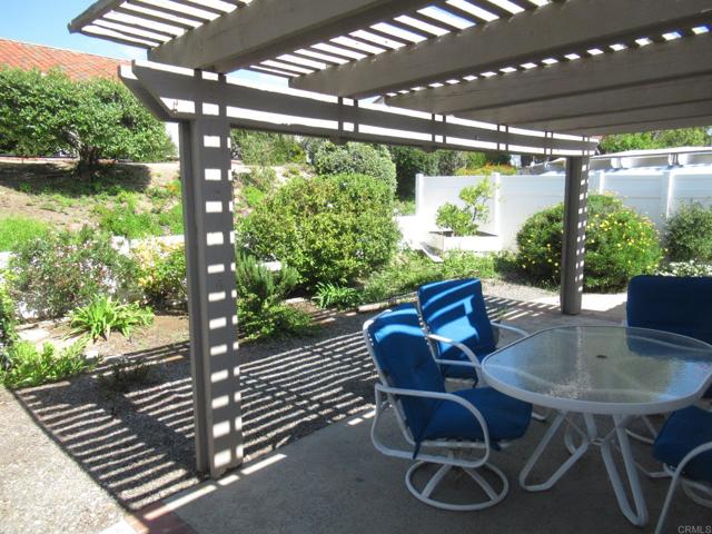 Detail Gallery Image 19 of 40 For 4052 Aeolia Way, Oceanside,  CA 92056 - 2 Beds | 2 Baths