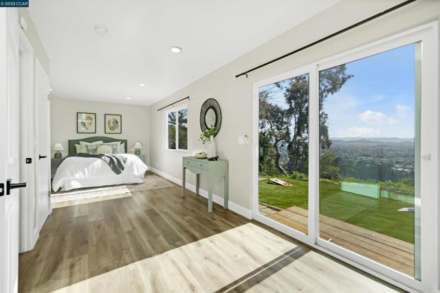 5929 Harbor View Ave, San Pablo CA: https://media.crmls.org/mediaz/0e9a3b82-e051-4f03-98e9-2cc496c1a1b4.jpg