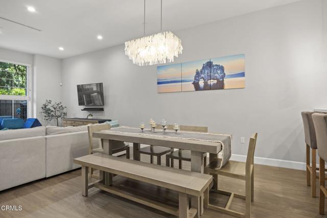 Detail Gallery Image 16 of 43 For 3236 Royal Oaks Dr #5,  Thousand Oaks,  CA 91362 - 3 Beds | 2/1 Baths