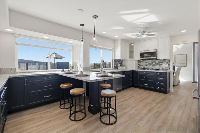 12835 Via Caballo Rojo, San Diego CA: https://media.crmls.org/mediaz/0e9c9e5f-72c3-4b8b-81a3-7c16805de5d3.jpg