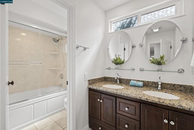 109 Baldwin Dr, Danville CA: https://media.crmls.org/mediaz/0e9ce9c2-6111-4c73-b532-be8a08ce47dc.jpg