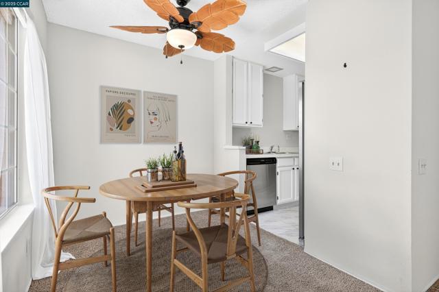 15 Glenwood, Hercules CA: https://media.crmls.org/mediaz/0e9dd567-79d5-477f-9425-5cb543d47f27.jpg
