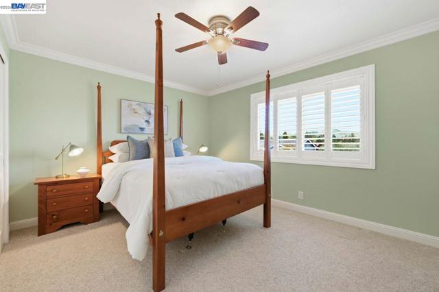 Image 28 of 40 For 2481 Palmira Pl