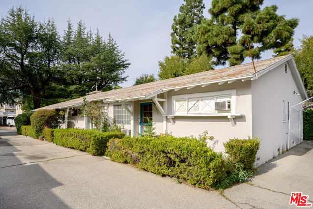 5920 Buffalo Avenue, Valley Glen, California 91401, ,Commercial Sale,For Sale,Buffalo,24386805