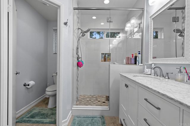 Detail Gallery Image 21 of 64 For 11372 via Rancho San Diego #B,  El Cajon,  CA 92019 - 3 Beds | 2/1 Baths