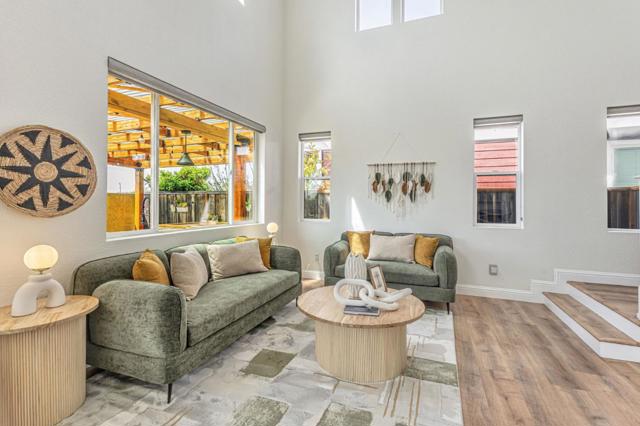 7344 Carter Avenue, Newark CA: https://media.crmls.org/mediaz/0ea0b879-6ed9-4e42-a856-b44e6f77cc1d.jpg