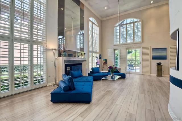 7468 Via De Fortuna, Carlsbad CA: https://media.crmls.org/mediaz/0ea0f717-5345-4b30-88fa-371f92d0a35d.jpg