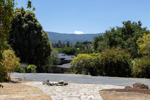 13888 Fremont Pines Lane, Los Altos Hills CA: https://media.crmls.org/mediaz/0ea29d03-7c27-47cb-afb9-06bd2ffc7f36.jpg
