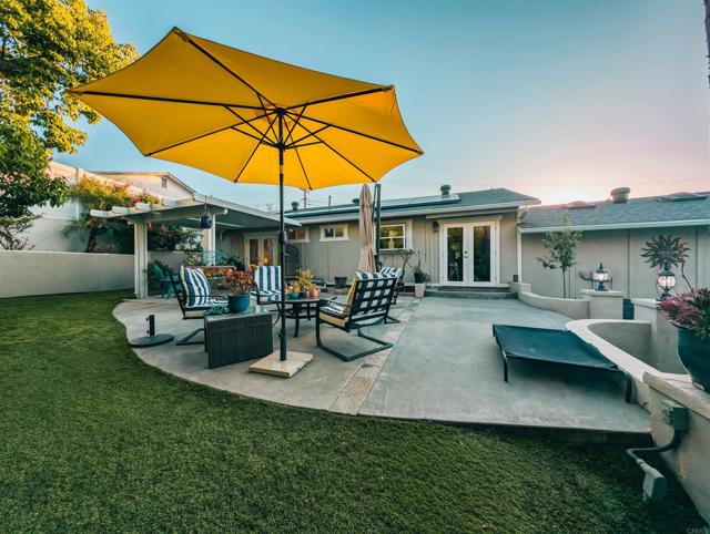 8635 La Butte Lane, Santee CA: https://media.crmls.org/mediaz/0ea2b2ea-f844-4ff4-ad9b-7a8d0a2a9a43.jpg