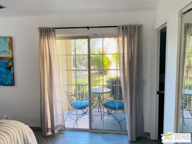 2700 Lawrence Crossley Road, Palm Springs CA: https://media.crmls.org/mediaz/0ea32447-c620-42c4-86df-559b2795c7ba.jpg