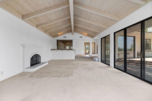 1091 Valley View Court, Los Altos CA: https://media.crmls.org/mediaz/0ea49a28-8e63-4fef-bdde-a72d66fa1959.jpg