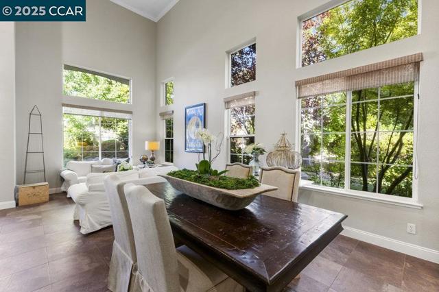 82 BEAR PLACE, Clayton CA: https://media.crmls.org/mediaz/0ea5bd22-a189-4d7c-aa37-431e0da9d2fc.jpg