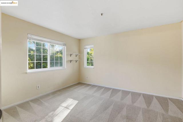 316 Dursey DR, Pinole CA: https://media.crmls.org/mediaz/0ea64cba-8353-4964-a719-5611a83bc2e5.jpg