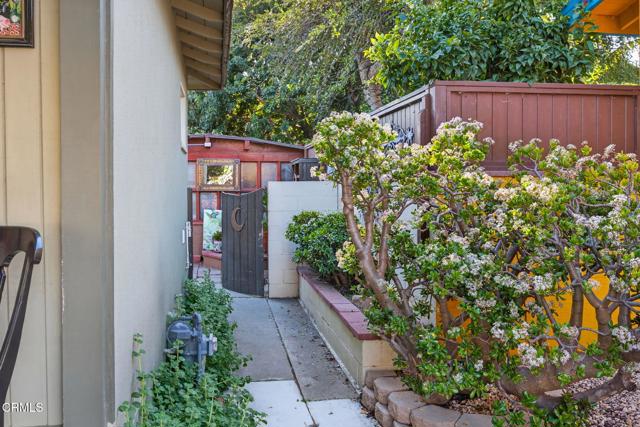 Detail Gallery Image 5 of 54 For 3146 Strathmore Dr, Ventura,  CA 93003 - 4 Beds | 2 Baths