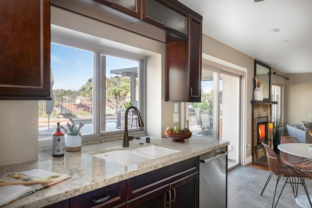 355 Via Montanosa - photo 12