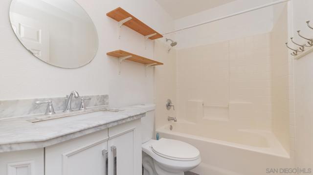 2037 Burton st, San Diego CA: https://media.crmls.org/mediaz/0ea8e940-0b56-4cf8-aac8-5d9f7f0059f5.jpg