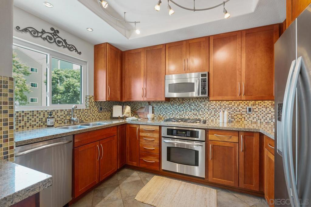 3653 3rd Ave - photo 14