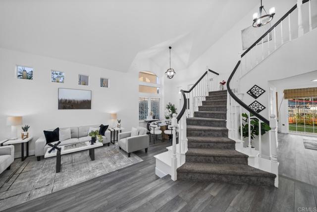 Image 4 of 59 For 12118 Ferncrest Place