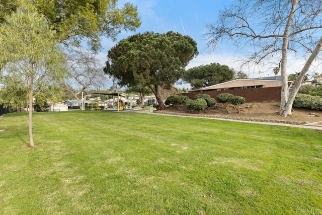 Detail Gallery Image 26 of 32 For 921 Lemon Avenue, Vista,  CA 92084 - 4 Beds | 1/1 Baths