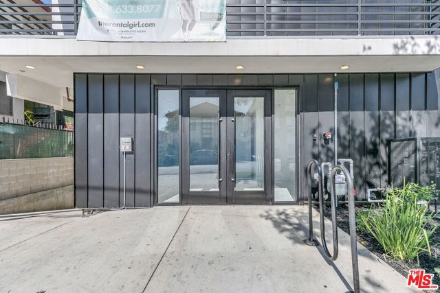 1227 N Berendo Street, Los Angeles CA: https://media.crmls.org/mediaz/0ea9dc03-a0e2-4241-b6d5-4e4ba1e163e9.jpg