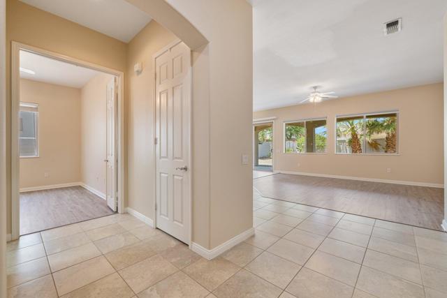 80598 Avenida San Felipe, Indio CA: https://media.crmls.org/mediaz/0eaa5356-9ea6-4d2c-abf8-cfeb7841e982.jpg