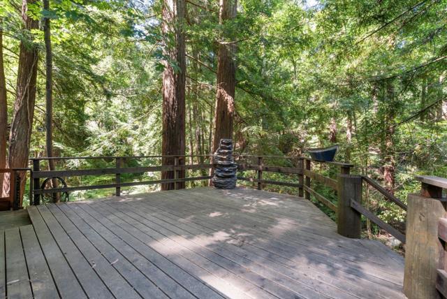 9609 E Zayante Road, Felton CA: https://media.crmls.org/mediaz/0eaa6738-2263-4111-b5c8-6c0ae1e6dda7.jpg