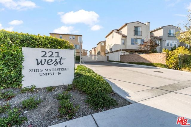 MLS# 22219041