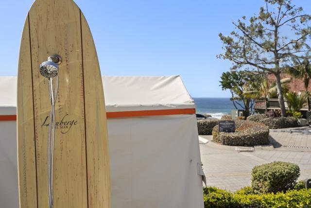 1552 Camino Del Mar, Del Mar CA: https://media.crmls.org/mediaz/0eabcd0a-2908-45cb-b155-6b3ea16505ee.jpg